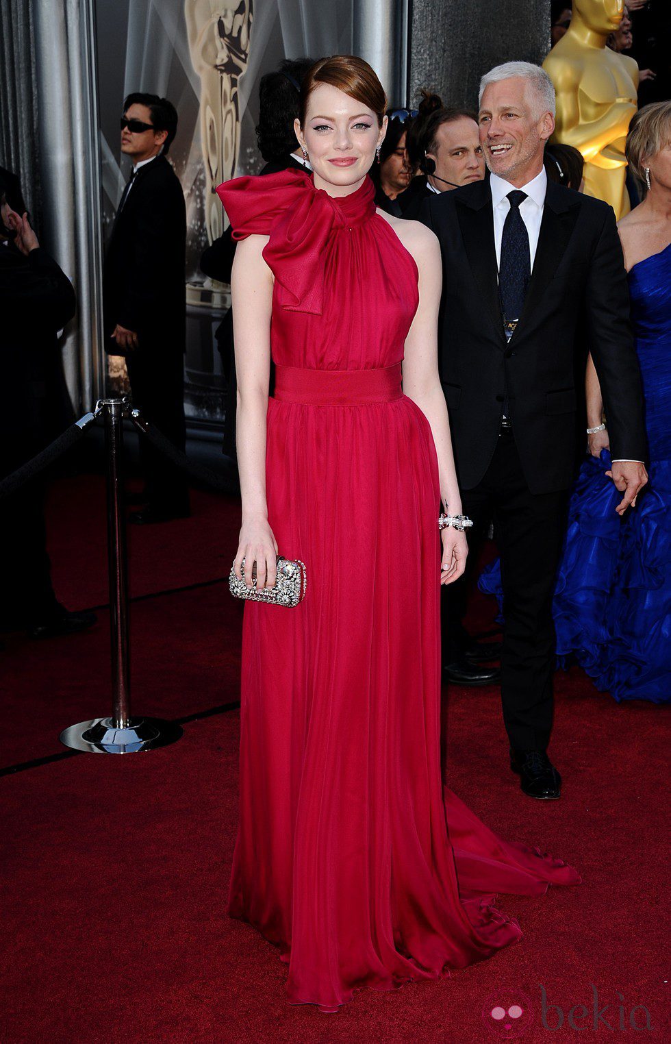 Emma Stone en la alfombra roja de los Oscar 2012
