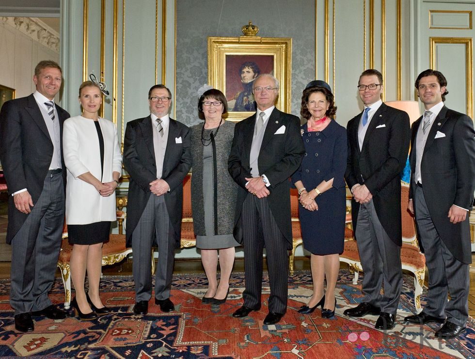 Los Reyes de Suecia, los Príncipes Daniel y Carlos Felipe y los Westling
