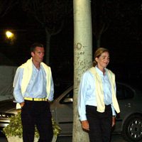 La Infanta Cristina e Iñaki Urdangarin vestidos iguales