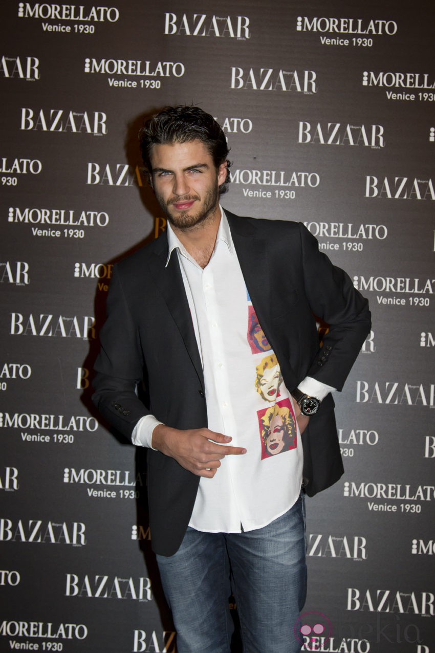 Maxi Iglesias en la fiesta de 'Harper's Bazaar' en Madrid