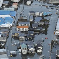 Casas inundadas por el tsunami de Japón