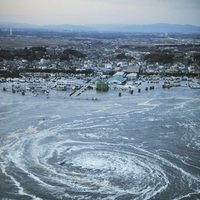 Remolino creado por el tsunami de Japón