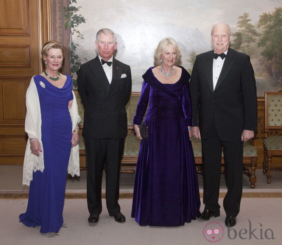 Los Reyes de Noruega con el Príncipe Carlos y la Duquesa de Cornualles en Oslo