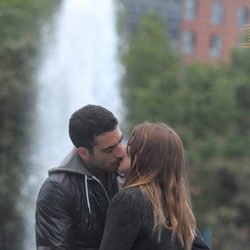 Blanca Suárez y Miguel Ángel Silvestre besándose en Madrid