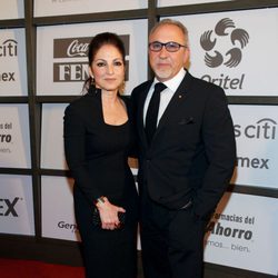 Emilio y Gloria Estefan en la gala benéfica Teletones