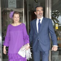 Cristina de Borbón-Dos Sicilias y Pedro López Quesada en la boda de Álvaro Fuster