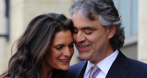 Andrea Bocelli y su mujer Veronica en la entrega de la estrella de Hollywood