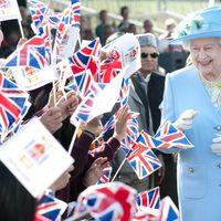 La Reina Isabel II en una visita con motivo del Jubileo de Diamante
