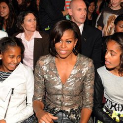 Michelle Obama con sus hijas en los Kids Awards