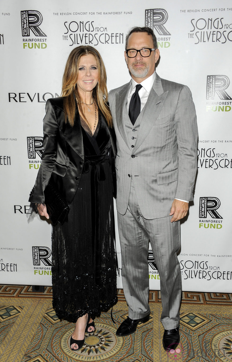 Tom Hanks y su mujer Rita Wilson en la gala Revlon