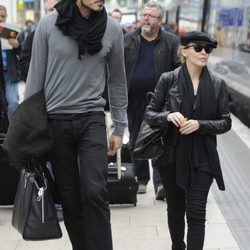 Andrés Velencoso y Kylie Minogue en Inglaterra