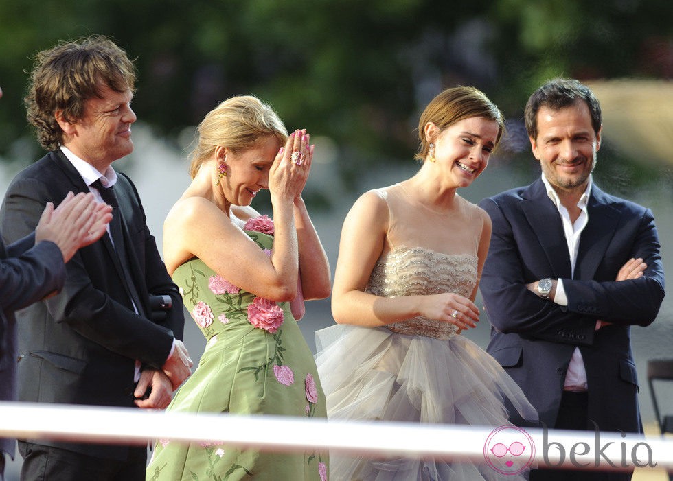 Emma Watson y J.K. Rowling llorando en el estreno de Harry Potter en Londres