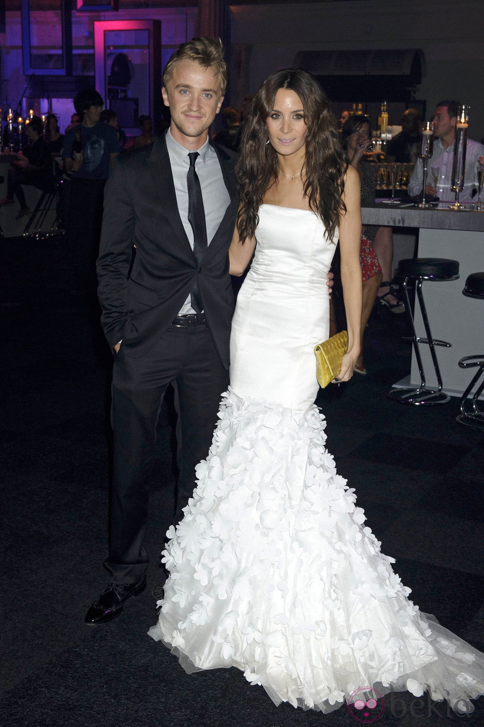 Tom Felton y su novia en la fiesta posterior al estreno de Harry Potter en Londres