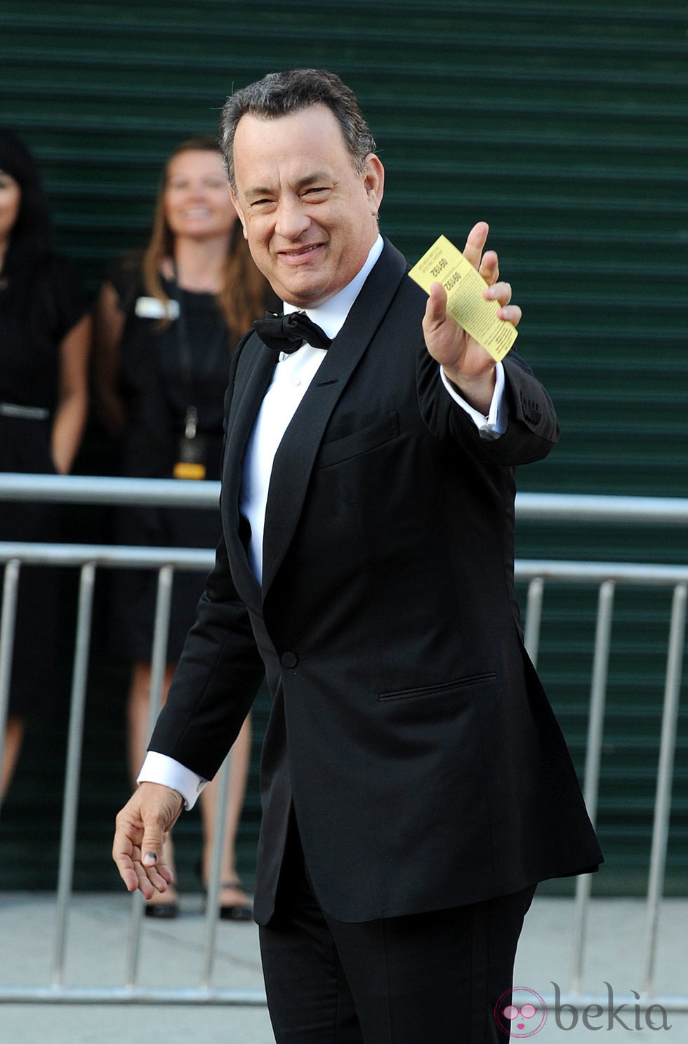 Tom Hanks en el Belasco Theater para la gala de los BAFTA Brits