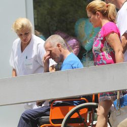 Ortega Cano sale del hospital apenado