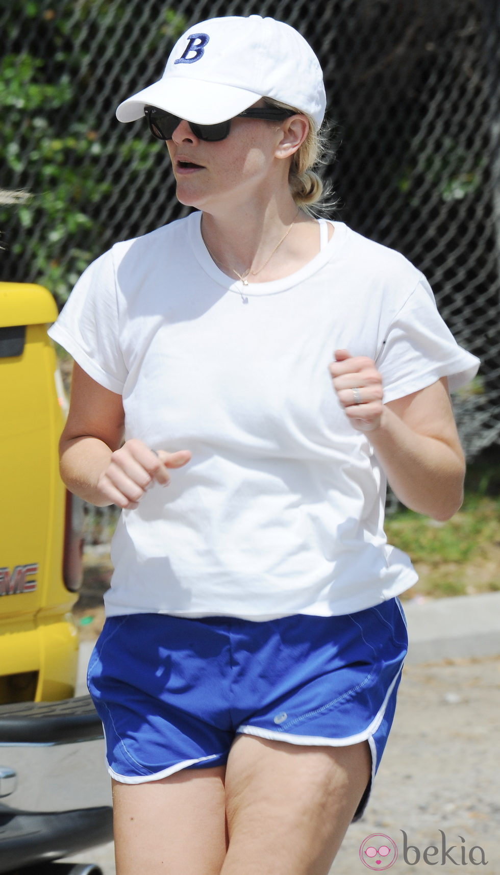 Reese Witherspoon hace deporte en shorts