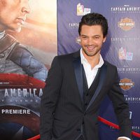 Dominic Cooper en la premiere en Los Angeles de 'Capitán América: El primer vengador'