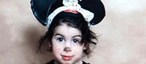 Amy Winehouse disfrazada cuando era pequeña