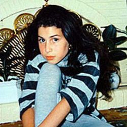 Una tímida adolescente llamada Amy Winehouse