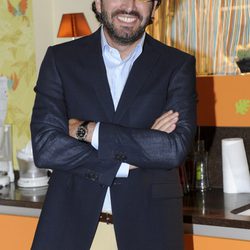 Antonio Garrido posando en la presentación de la tercera temporada de 'Los Protegidos'