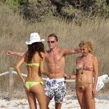 Sete Gibernau presume de torso desnudo ante su novia en Formentera