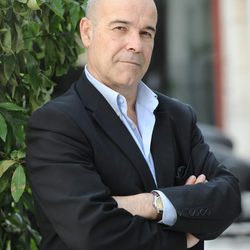 Antonio Resines es Félix en la adaptación española de 'Cheers'