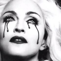 Fotograma del videoclip 'Girl Gone Wild' de Madonna