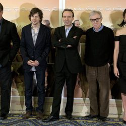 Alec Baldwin, Jesse Eisenberg, Roberto Benigni, Woody Allen y Penélope Cruz presentan 'To Rome With Love'