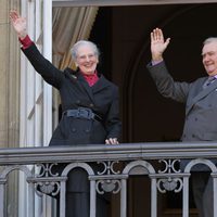 La Reina Margarita celebra su 72 cumpleaños con el Príncipe Enrique