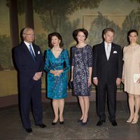 Los Reyes y los Príncipes de Suecia con el Presidente de Finlandia y su esposa