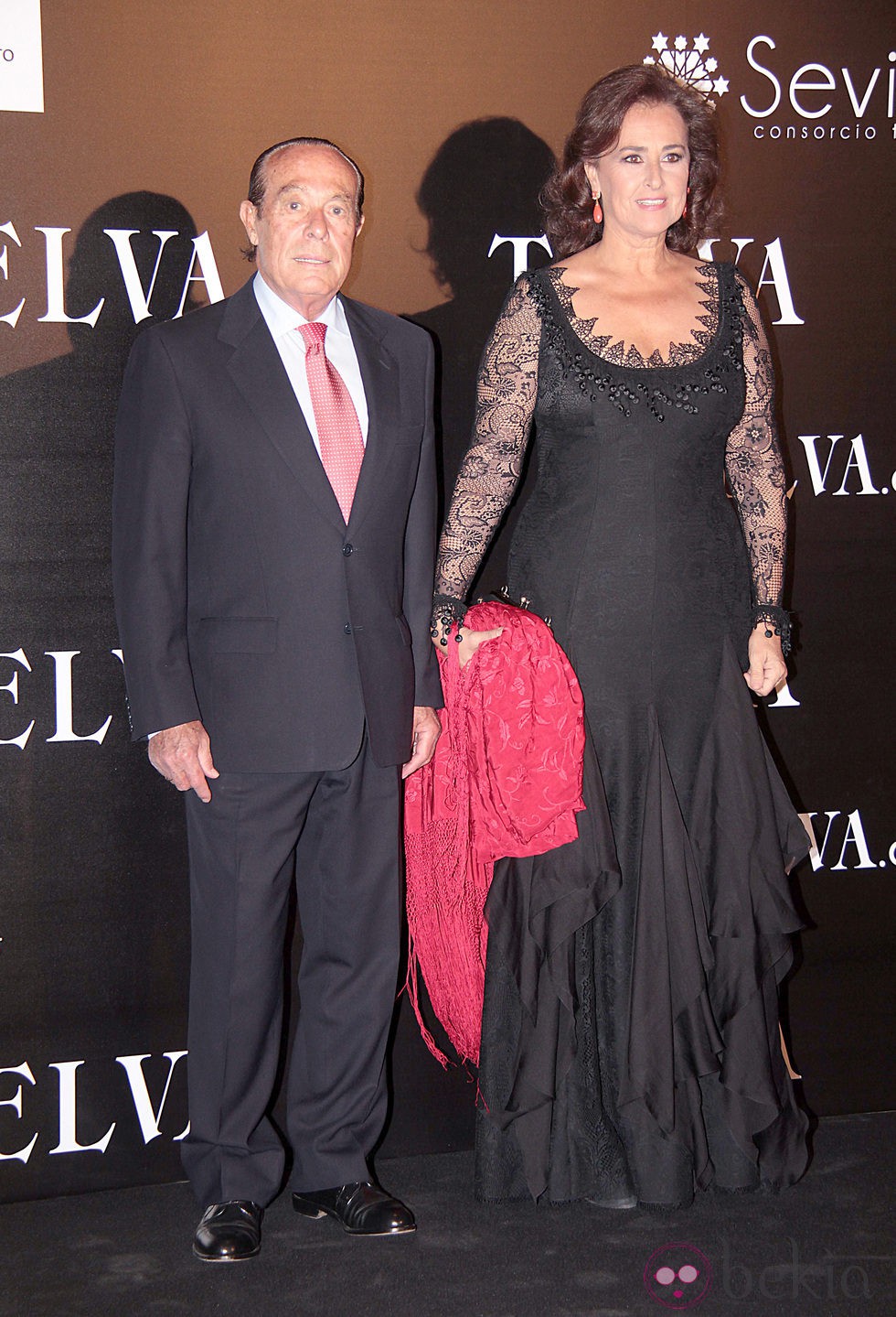 Curro Romero y Carmen Tello en los Premios Telva en Sevilla