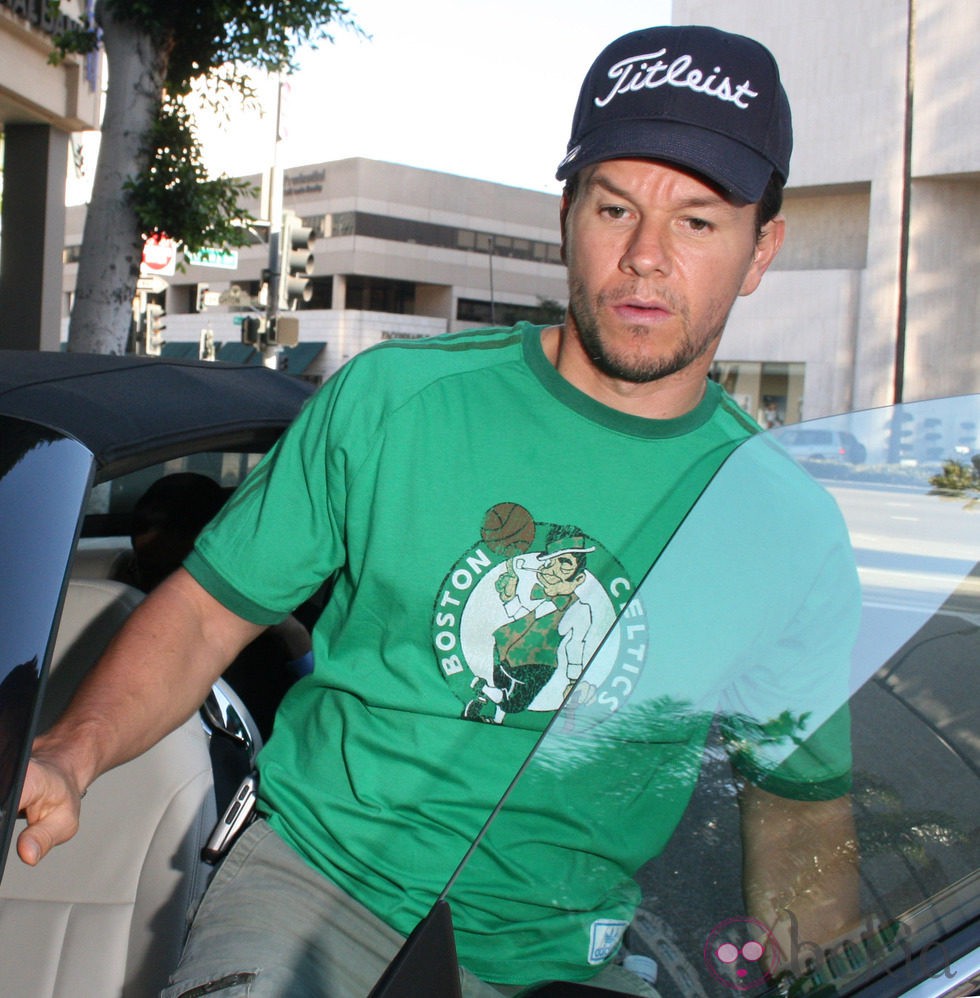 Mark Wahlberg con una camiseta de los 'Boston Celtics'