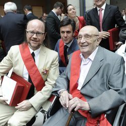 Santiago Segura y Tony Leblanc reciben la Medalla de Oro de la Comunidad de Madrid