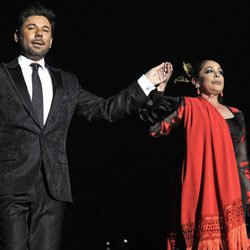Isabel Pantoja y Miguel Poveda ofrecen un concierto juntos en Madrid