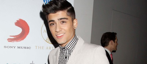 Zayn Malik, de One Direction, encantado de saber que sus fans se desmayan  por él - Bekia Actualidad