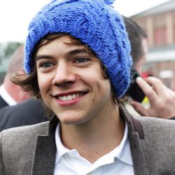 Harry Styles con gorro de lana