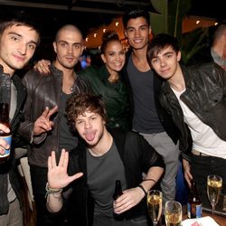 The Wanted con Jennifer Lopez