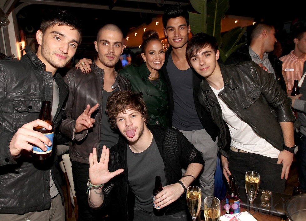 The Wanted con Jennifer Lopez