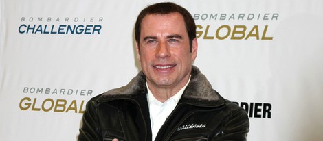 John Travolta en el Burbank Airport