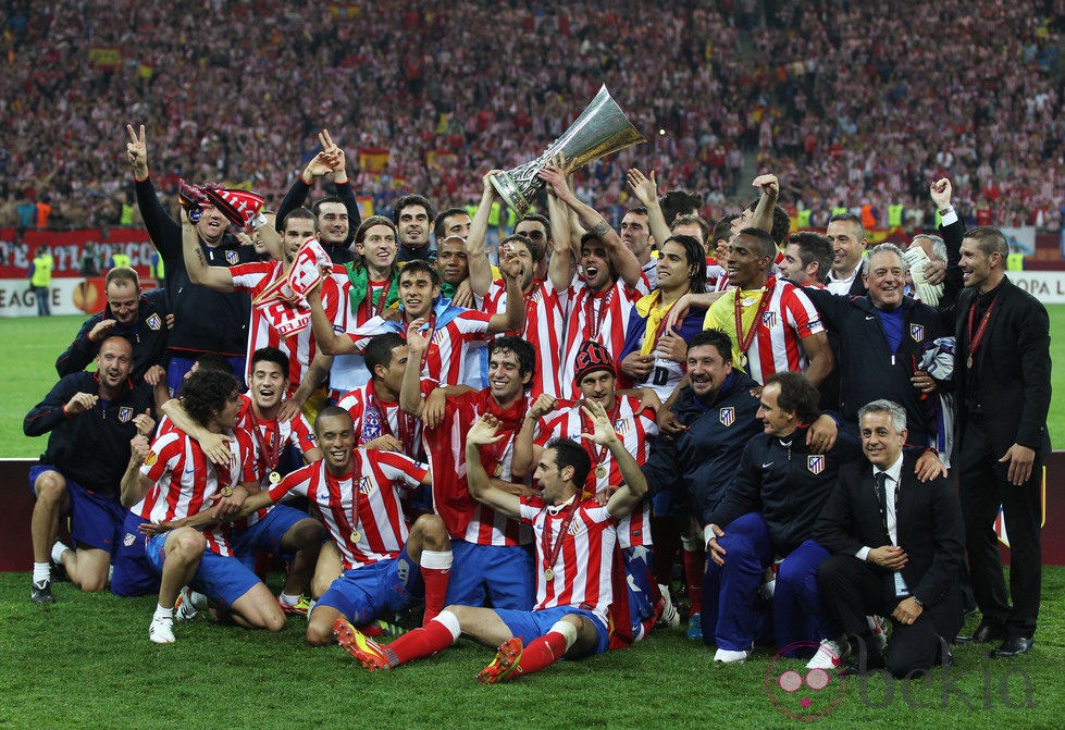 El Atlético de Madrid celebra el triunfo en la final de la Europa League 2012