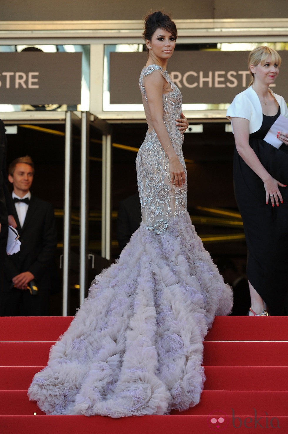 Eva Longoria presume de vestido en la apertura del Festival de Cannes 2012