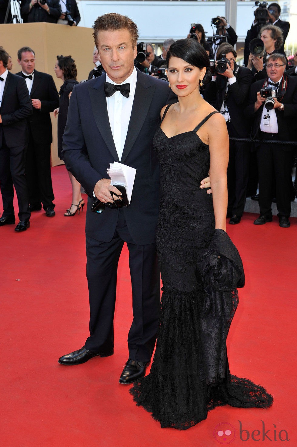 Alec Baldwin e Hilaria Thomas en la apertura del Festival de Cannes 2012