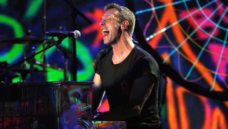 Chris Martin de Coldplay en concierto