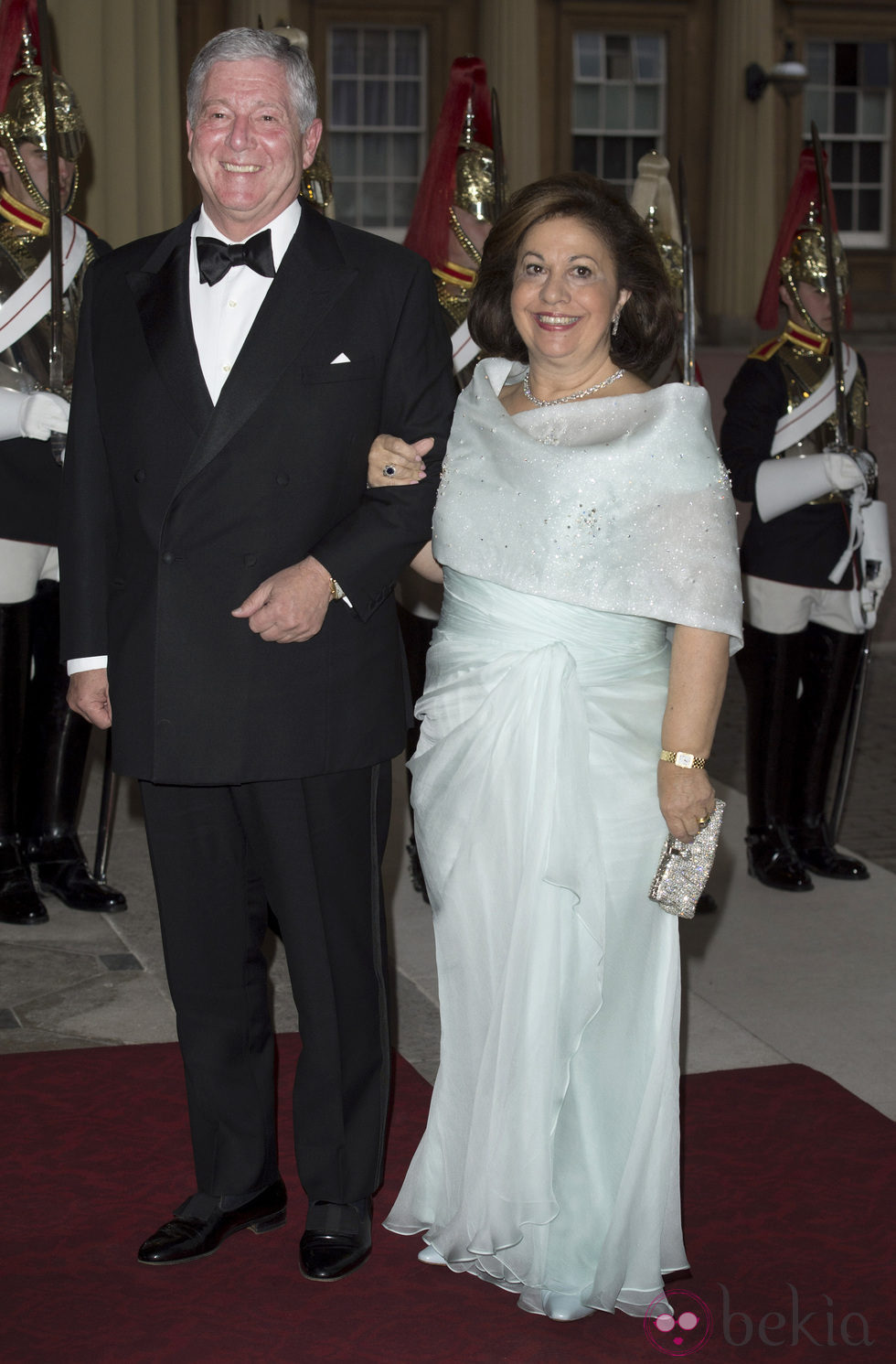 Los Príncipes de Serbia en una cena de gala en Buckingham Palace