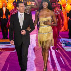 Antonio Banderas y Naomi Campbell en el 'Baile de la vida de Viena'