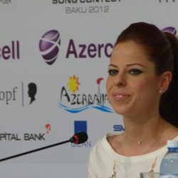Pastora Soler durante una rueda de prensa en Bakú, ciudad de Eurovisión 2012