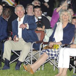 El Príncipe Carlos y Camilla Parker Bowles celebran el Día de la Victoria en Canadá