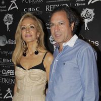 Carmen Lomana y Ángel Casaña una fiesta en Ibiza
