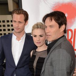 Alexander Skarsgard, Anna Paquin y Stephen Moyer en la premiere de 'True Blood' en Los Angeles