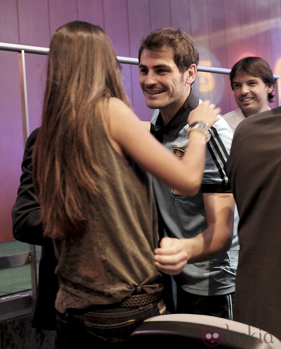 Iker Casillas y Sara Carbonero en la presentación de la Eurocopa 2012
